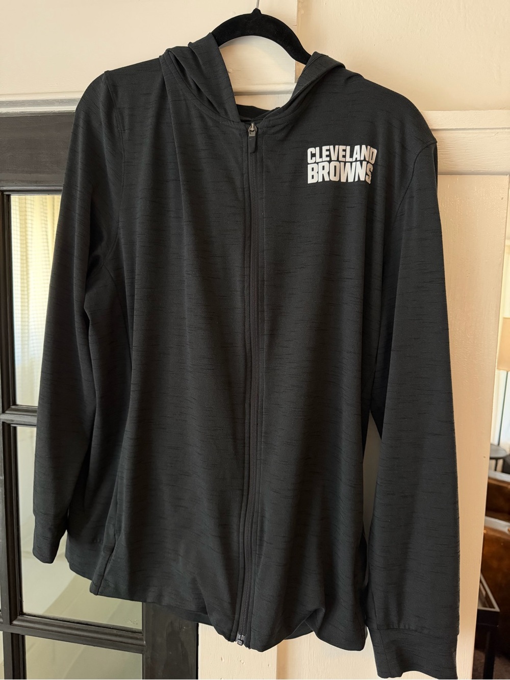 Cleveland Browns (London Game Edition) Full-Zip Sweatshirt (Size Large)